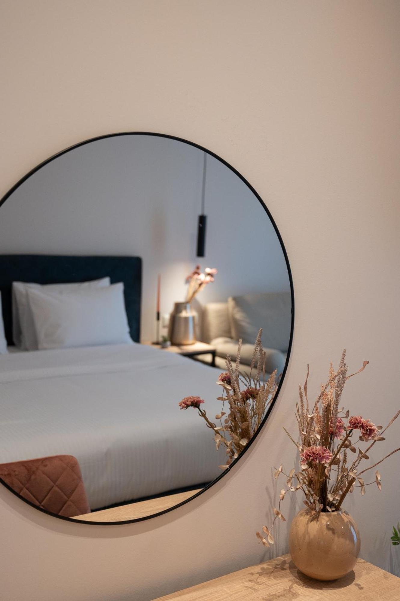 Ira - Ηρα Hotel Каламата Екстериор снимка