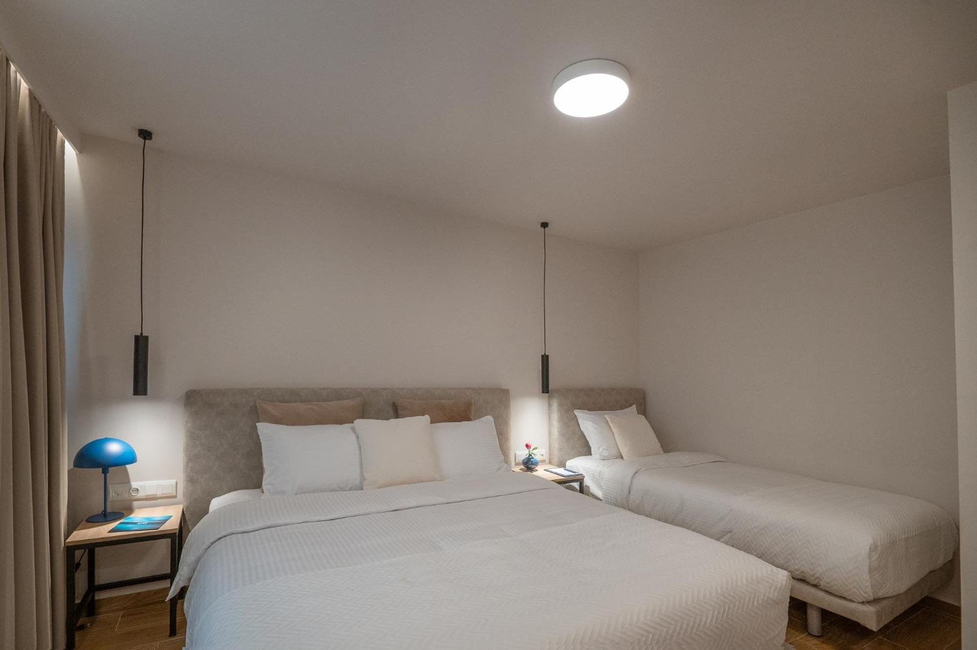 Ira - Ηρα Hotel Каламата Екстериор снимка