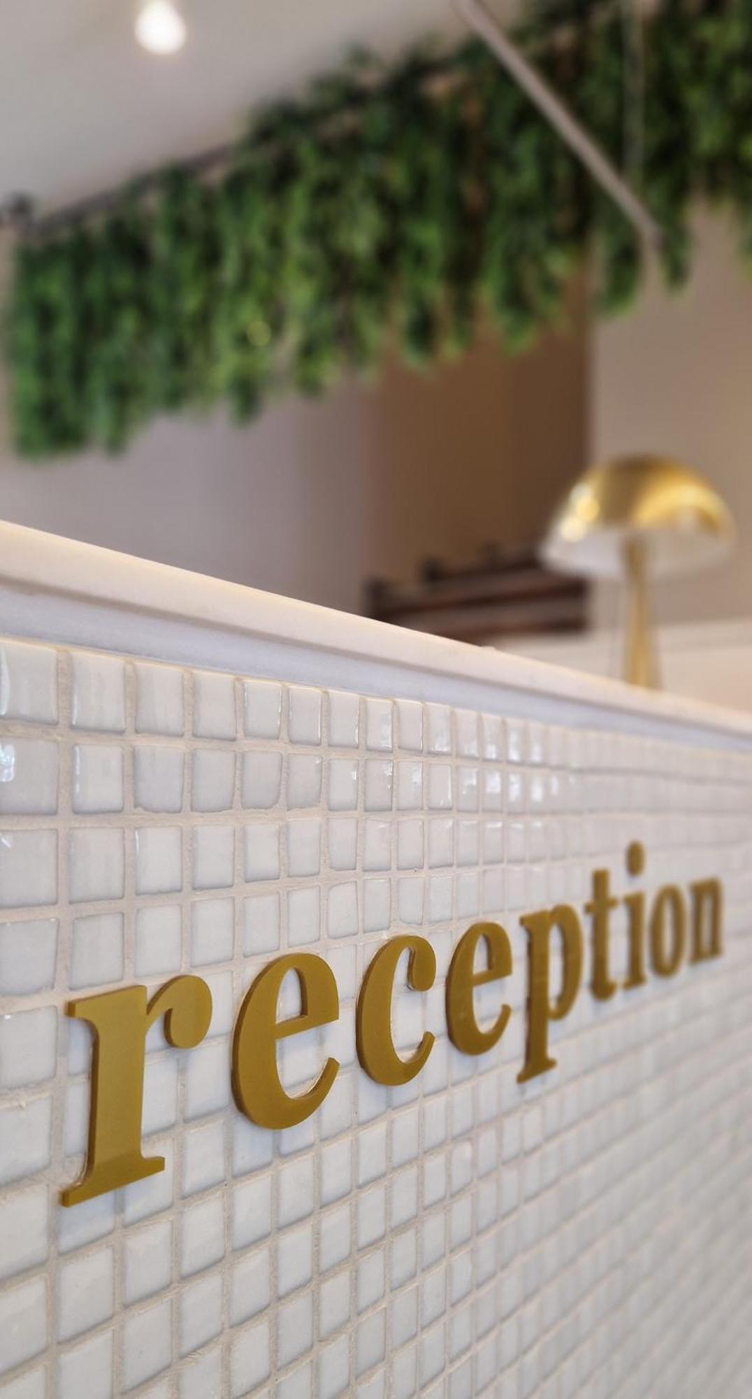 Ira - Ηρα Hotel Каламата Екстериор снимка