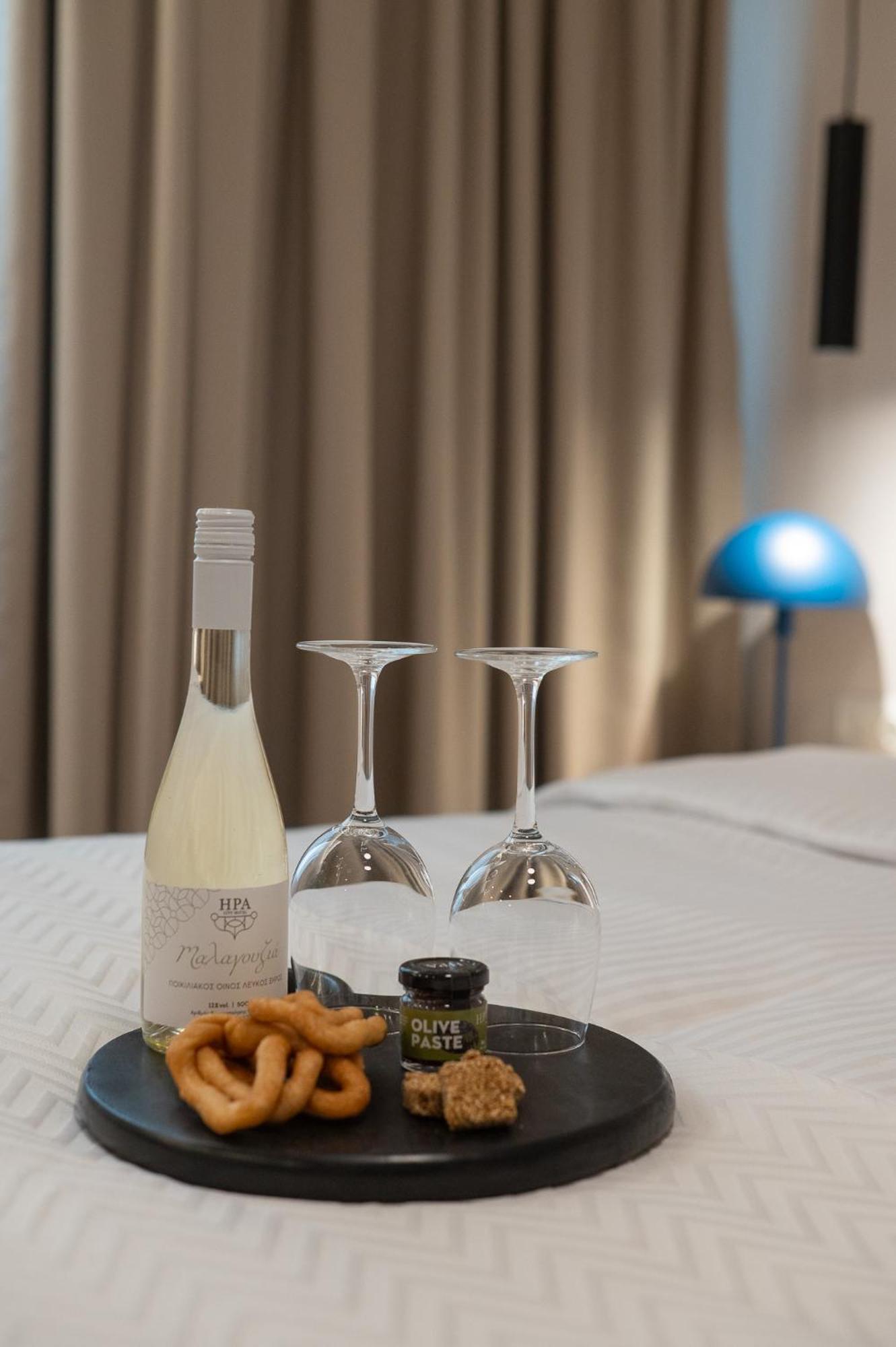 Ira - Ηρα Hotel Каламата Екстериор снимка