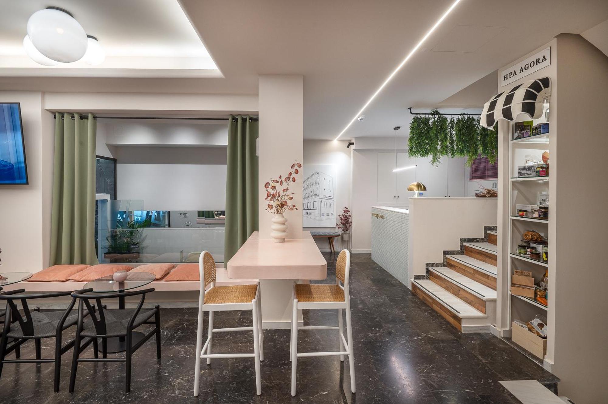 Ira - Ηρα Hotel Каламата Екстериор снимка